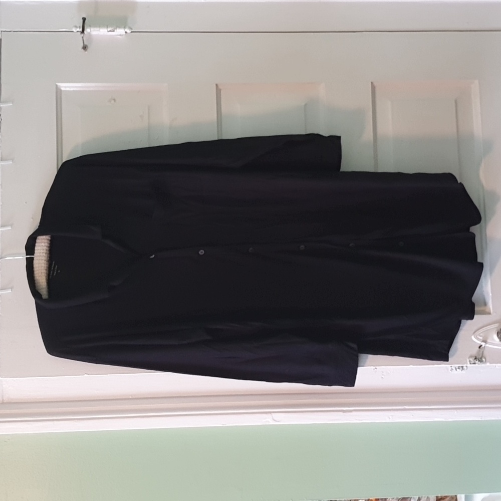 EUC black Naadam nightshade, size xl